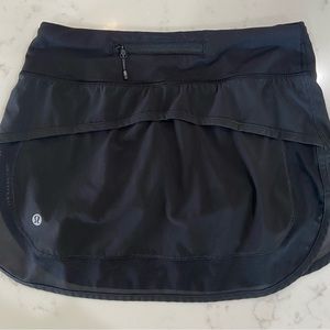 Lululemon skirt, size 2